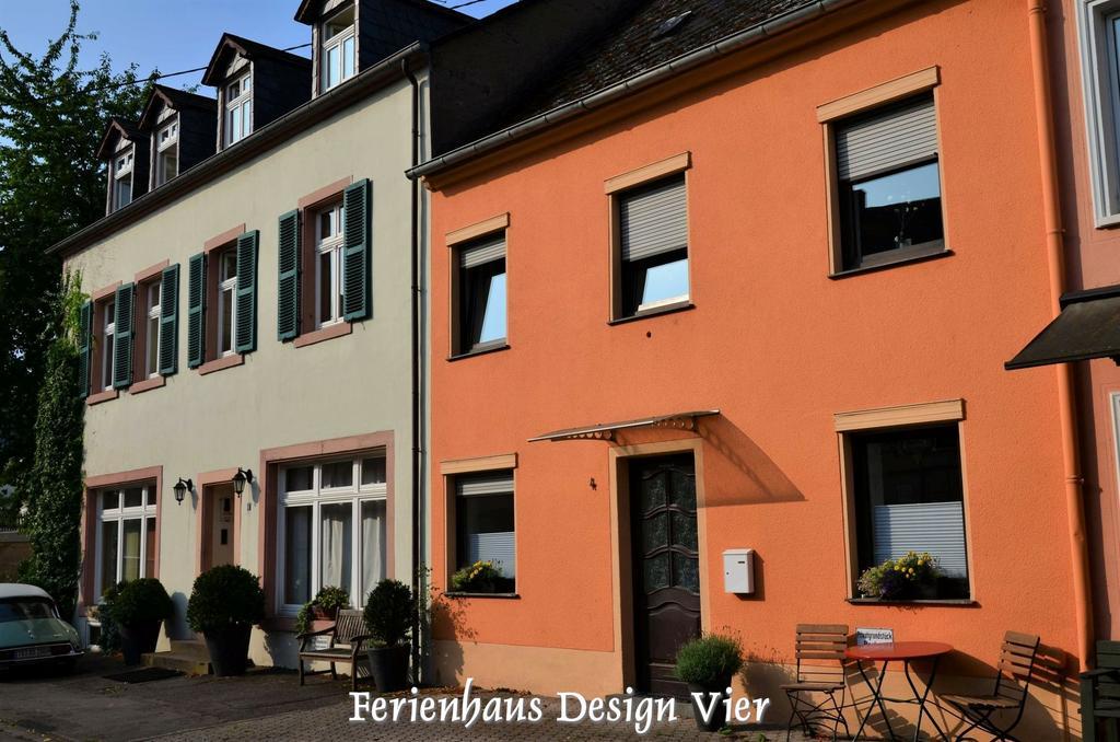 Lehmgefuehl, Design Vier, La Petite Maison Trier Exterior photo